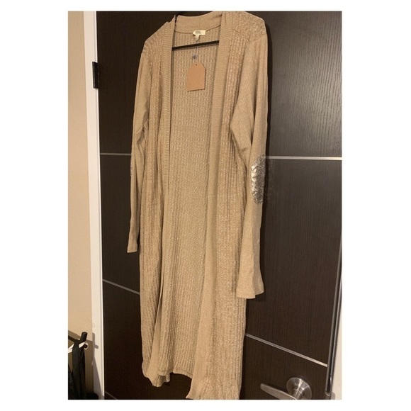 Ribbed Long Cardy with Sequins Elbow Patches - Picture 5 of 6